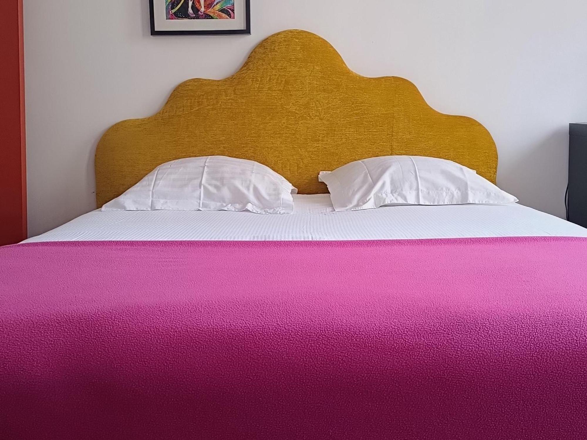 Buky Palace Pons Room photo